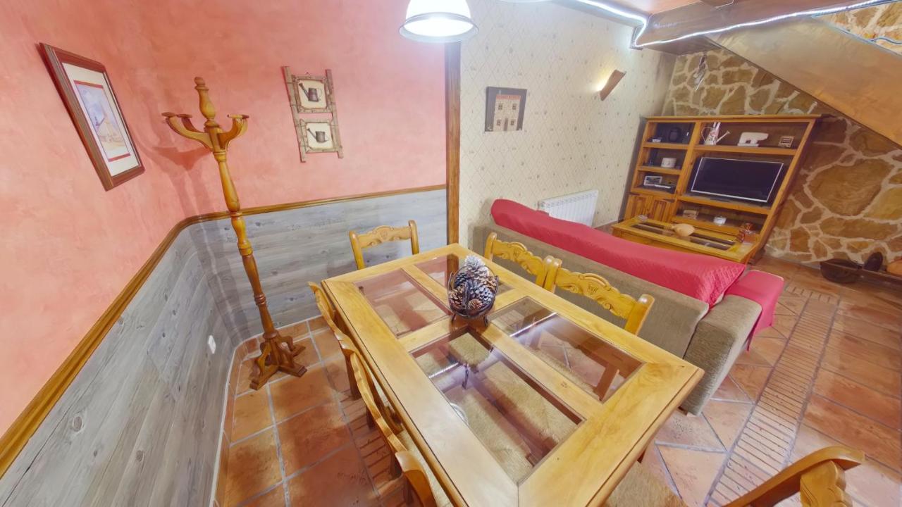 Ruralrut-El Tiemblo Wifi, Cabina De Hidromasaje, Aire Acondicionado Y A Pocos Metros De Zonas De Bano Naturales Dış mekan fotoğraf
