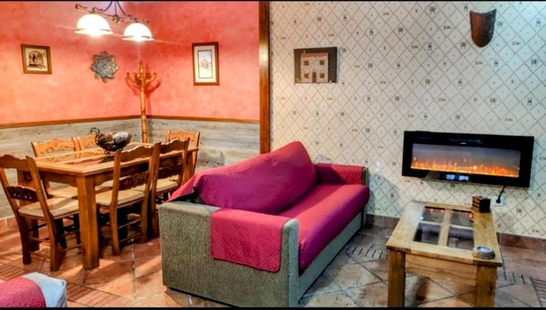 Ruralrut-El Tiemblo Wifi, Cabina De Hidromasaje, Aire Acondicionado Y A Pocos Metros De Zonas De Bano Naturales Dış mekan fotoğraf